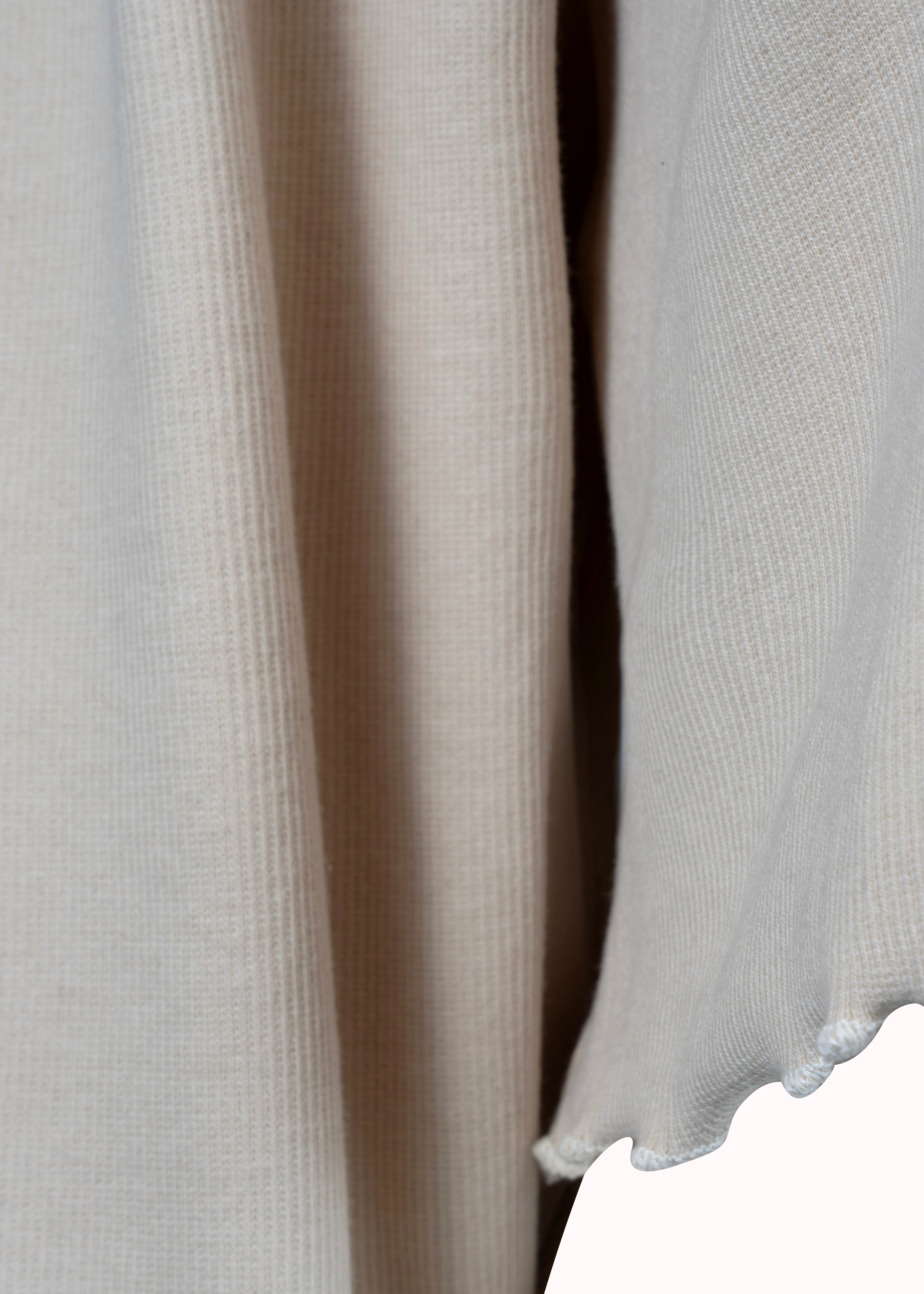 Beige ribbed oversized solid crop-top