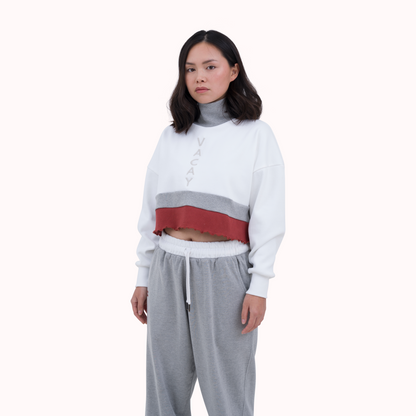 Geripptes, übergroßes, besticktes Crop-Top im Colourblock-Stil
